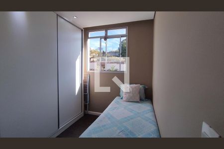 Quarto 2 de apartamento para alugar com 2 quartos, 47m² em Cabral, Contagem