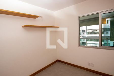 Quarto 1 de apartamento à venda com 2 quartos, 175m² em Barra da Tijuca, Rio de Janeiro