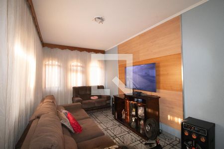 Sala de casa à venda com 7 quartos, 300m² em Vila Leonor, São Paulo