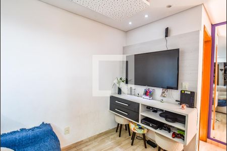 Sala de apartamento para alugar com 2 quartos, 46m² em Vila Progresso, Santo André