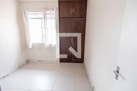 Quarto 1 de casa à venda com 2 quartos, 65m² em Planalto, Belo Horizonte