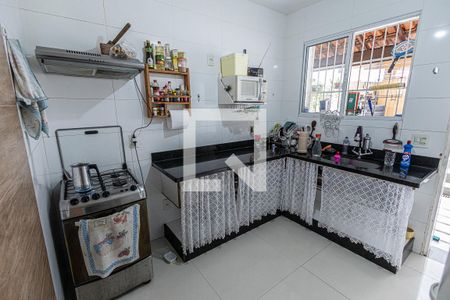 Cozinha de casa à venda com 2 quartos, 65m² em Planalto, Belo Horizonte