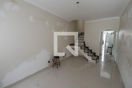 Sala de casa à venda com 2 quartos, 65m² em Planalto, Belo Horizonte