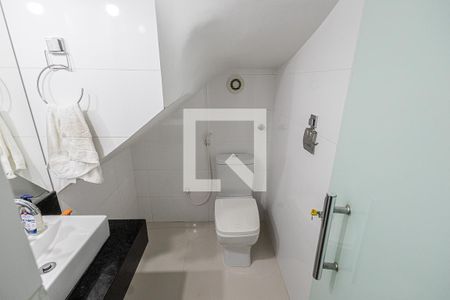 Lavabo de casa à venda com 2 quartos, 65m² em Planalto, Belo Horizonte