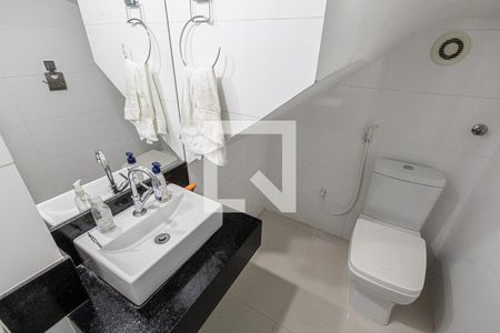 Lavabo de casa à venda com 2 quartos, 65m² em Planalto, Belo Horizonte