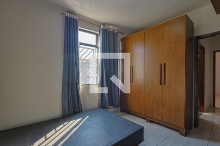 Quarto 1 de apartamento para alugar com 3 quartos, 200m² em Sagrada Família, Belo Horizonte