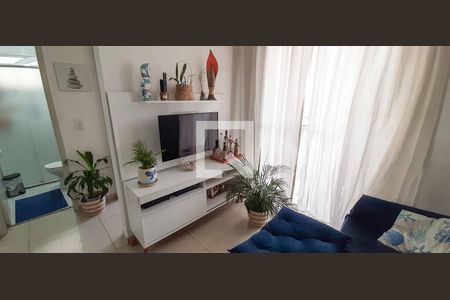 Sala de apartamento à venda com 3 quartos, 53m² em São Pedro, Osasco