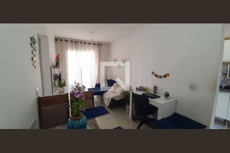 Sala de apartamento à venda com 3 quartos, 53m² em São Pedro, Osasco