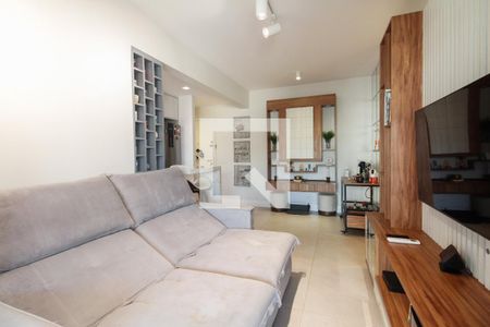 Sala  de apartamento à venda com 2 quartos, 68m² em Chácara Seis de Outubro, São Paulo