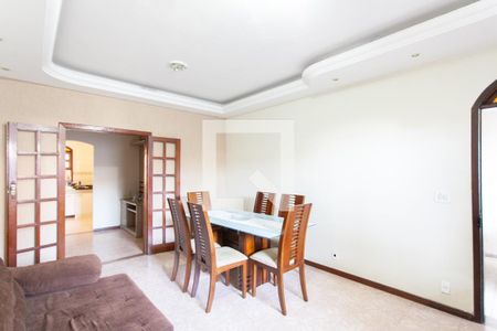 Sala de casa à venda com 2 quartos, 124m² em Candelária, Belo Horizonte