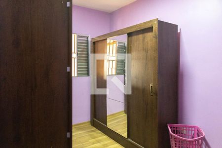 Quarto 1 de casa para alugar com 3 quartos, 80m² em Parque Continental I, Guarulhos