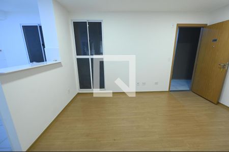 Sala de apartamento para alugar com 2 quartos, 40m² em Residencial Jardim Belvedere, Goiânia