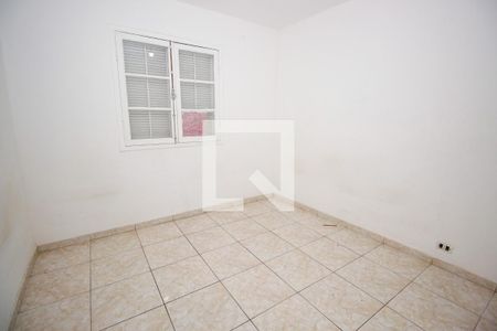 Quarto 1 de casa para alugar com 2 quartos, 150m² em Jardim Maria Rosa, Taboão da Serra