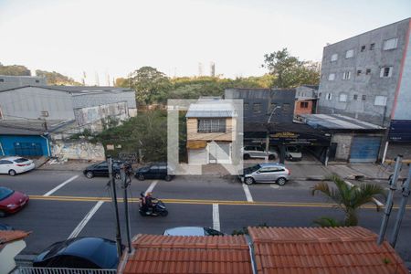 Vista do Quarto 2 de casa para alugar com 2 quartos, 150m² em Jardim Maria Rosa, Taboão da Serra