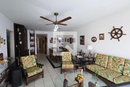 Sala de apartamento para alugar com 3 quartos, 136m² em Morro do Maluf, Guarujá