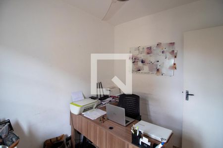 Casa à venda com 185m², 4 quartos e 3 vagas Casa à venda com 185m², 4 quartos e 3 vagasQuarto de Serviço