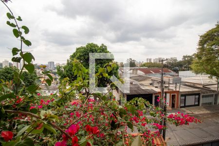 Casa à venda com 185m², 4 quartos e 3 vagas Casa à venda com 185m², 4 quartos e 3 vagasVista do Quarto 1