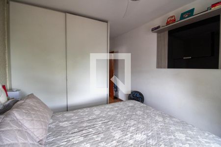 Casa à venda com 185m², 4 quartos e 3 vagas Casa à venda com 185m², 4 quartos e 3 vagasQuarto 1