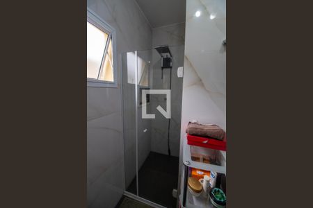 Casa à venda com 185m², 4 quartos e 3 vagas Casa à venda com 185m², 4 quartos e 3 vagasBanheiro do Quarto 1