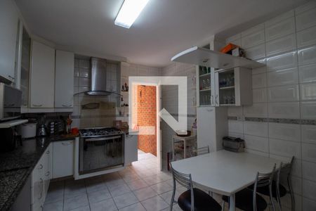 Cozinha de casa à venda com 4 quartos, 185m² em Jardim Pinheiros, São Paulo