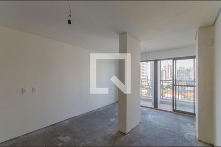 Sala/Quarto de kitnet/studio à venda com 1 quarto, 34m² em Vila Dom Pedro I, São Paulo