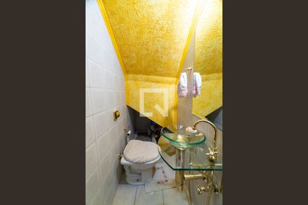 Casa à venda com 187m², 3 quartos e 4 vagas Casa à venda com 187m², 3 quartos e 4 vagasLavabo