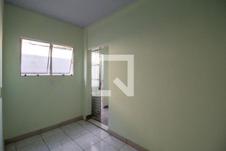 Sala de casa para alugar com 1 quarto, 30m² em Jardim J S Carvalho, Sorocaba