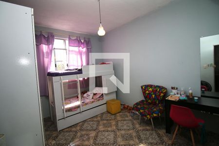 Quarto 1 de casa para alugar com 2 quartos, 150m² em Brás de Pina, Rio de Janeiro