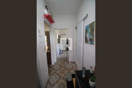 Corredor de casa à venda com 2 quartos, 150m² em Brás de Pina, Rio de Janeiro