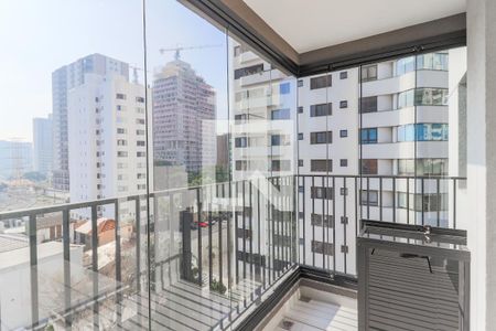 Varanda de kitnet/studio para alugar com 1 quarto, 29m² em Campo Belo, São Paulo