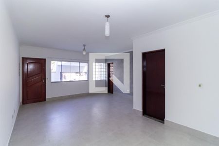 Sala de casa à venda com 3 quartos, 120m² em Jardim Avelino, São Paulo