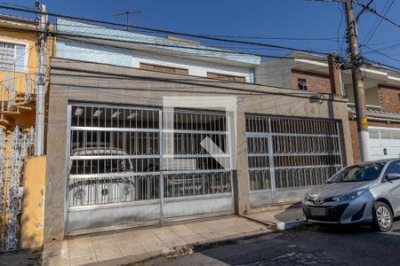 Fachada de casa à venda com 4 quartos, 250m² em Penha de França, São Paulo