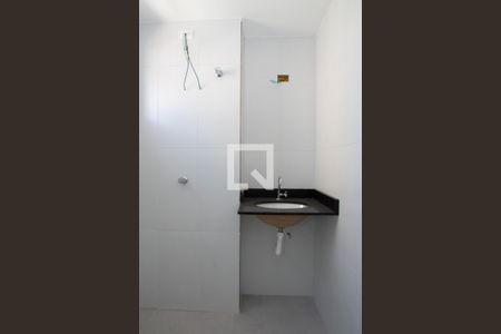 Banheiro da Suíte de apartamento à venda com 2 quartos, 56m² em Vila Galvão, Guarulhos