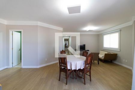 Sala de apartamento à venda com 4 quartos, 139m² em Vila Brandina, Campinas