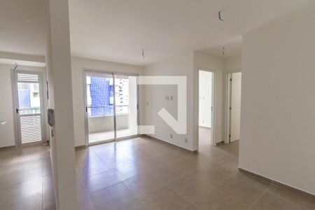 Sala de apartamento para alugar com 2 quartos, 77m² em Canto do Forte, Praia Grande