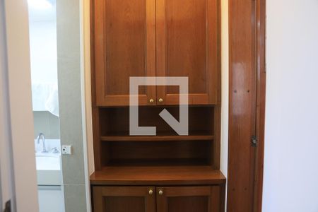 Armário Corredor de apartamento à venda com 1 quarto, 50m² em Vila Clementino, São Paulo