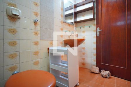 Banheiro Corredor de apartamento para alugar com 1 quarto, 50m² em Petrópolis, Porto Alegre