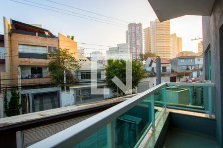 Varanda da sala de casa para alugar com 3 quartos, 212m² em Vila Assunção, Santo André