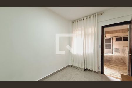 Sala de apartamento para alugar com 2 quartos, 60m² em Boqueirão, Praia Grande