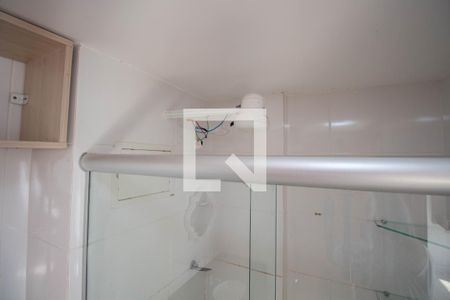 Banheiro da Suíte de apartamento para alugar com 1 quarto, 46m² em Samambaia, Brasília