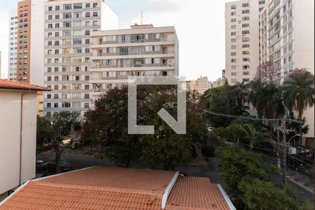 Vista do Quarto 1 de apartamento à venda com 2 quartos, 90m² em Vila Itapura, Campinas