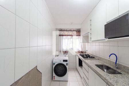 Cozinha e Área de Serviço de apartamento para alugar com 2 quartos, 56m² em Vila Nova Curuca, São Paulo