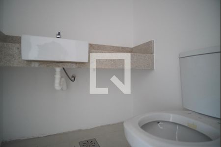 Lavabo de apartamento para alugar com 2 quartos, 107m² em Petrópolis, Porto Alegre