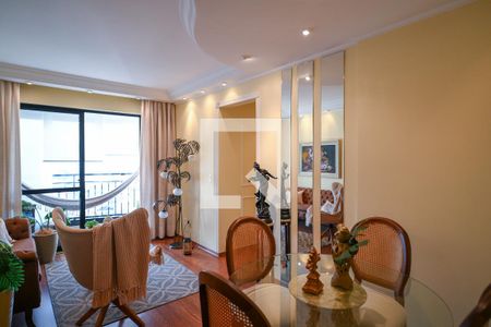 Sala de apartamento à venda com 3 quartos, 72m² em Vila Moinho Velho, São Paulo