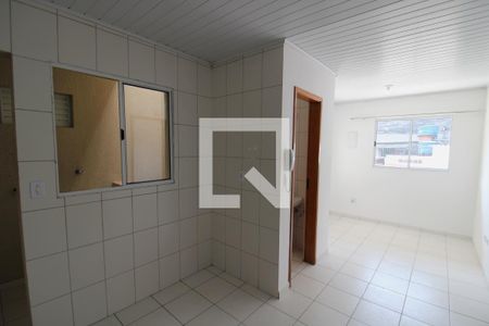 Sala / Cozinha de casa para alugar com 2 quartos, 45m² em Casa Verde Alta, São Paulo