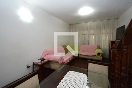 Sala de casa à venda com 3 quartos, 120m² em Jardim Luanda, São Paulo