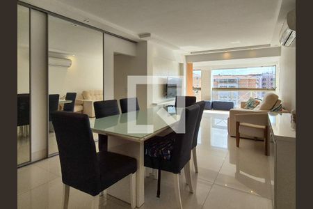 Sala de apartamento à venda com 3 quartos, 140m² em Barra da Tijuca, Rio de Janeiro