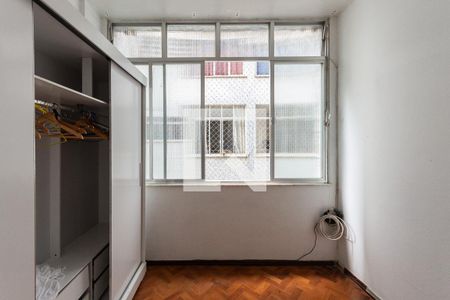 Quarto 1 de apartamento à venda com 2 quartos, 43m² em Tijuca, Rio de Janeiro