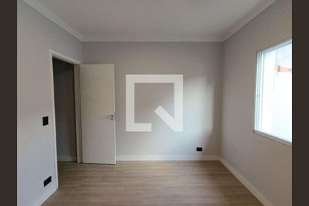 Casa à venda com 3 quartos, 100m² em Jardim Ester, São Paulo