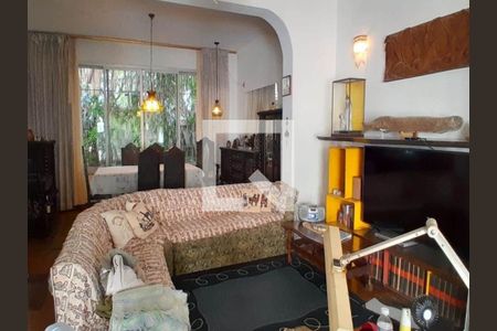 Casa à venda com 4 quartos, 250m² em Aclimação, São Paulo